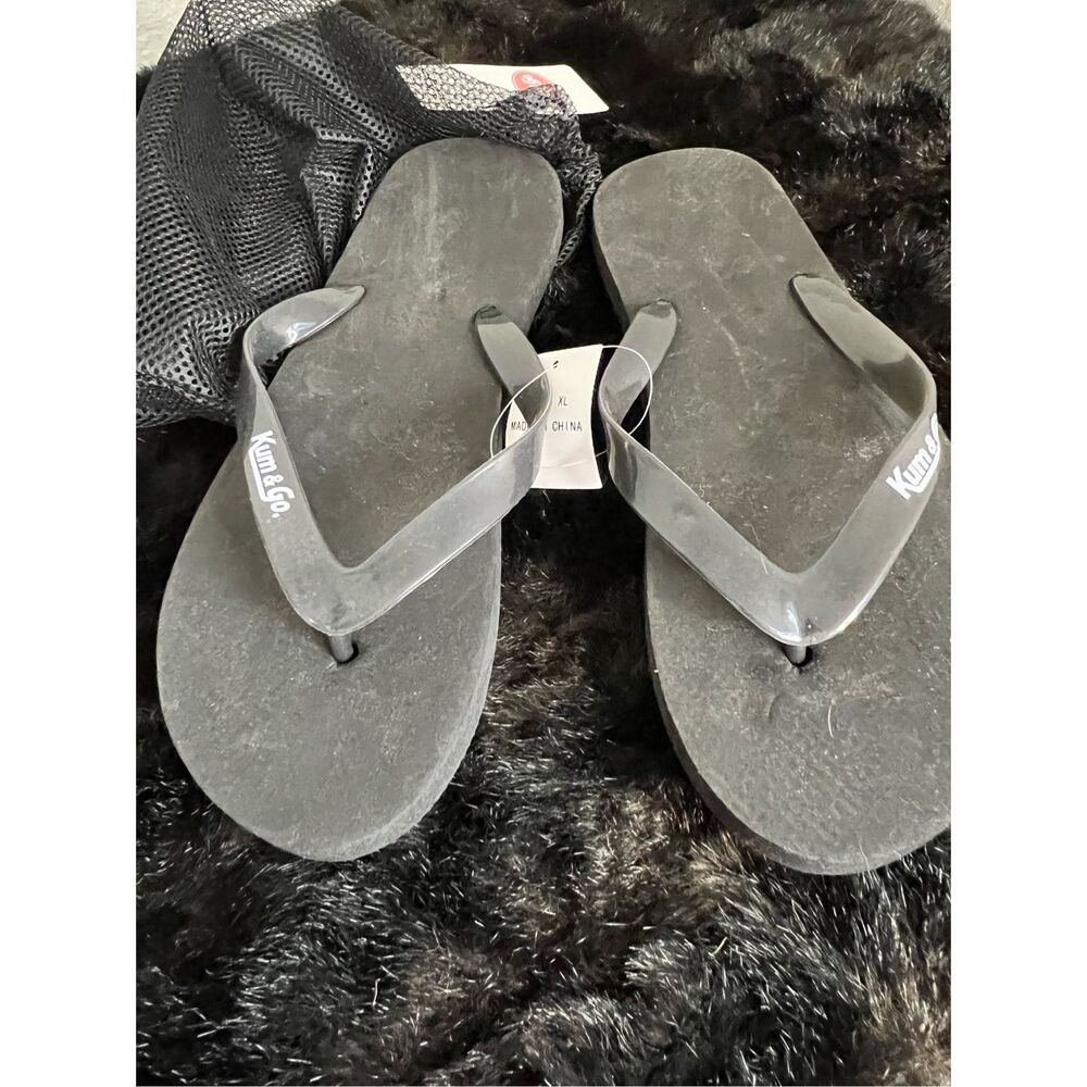 New gas station Kum & Go‎ flip Flops XL